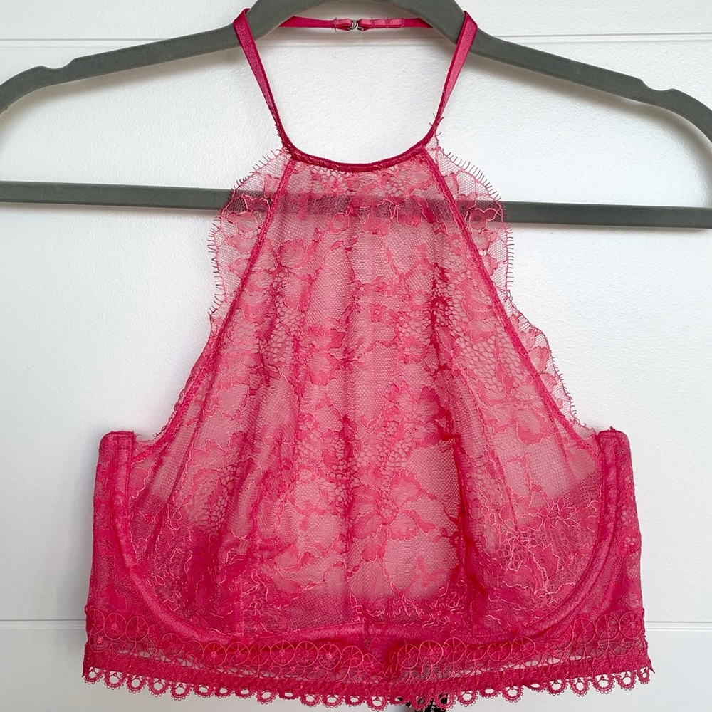 NWOT 36D Victoria’s Secret Very Sexy bralette💕